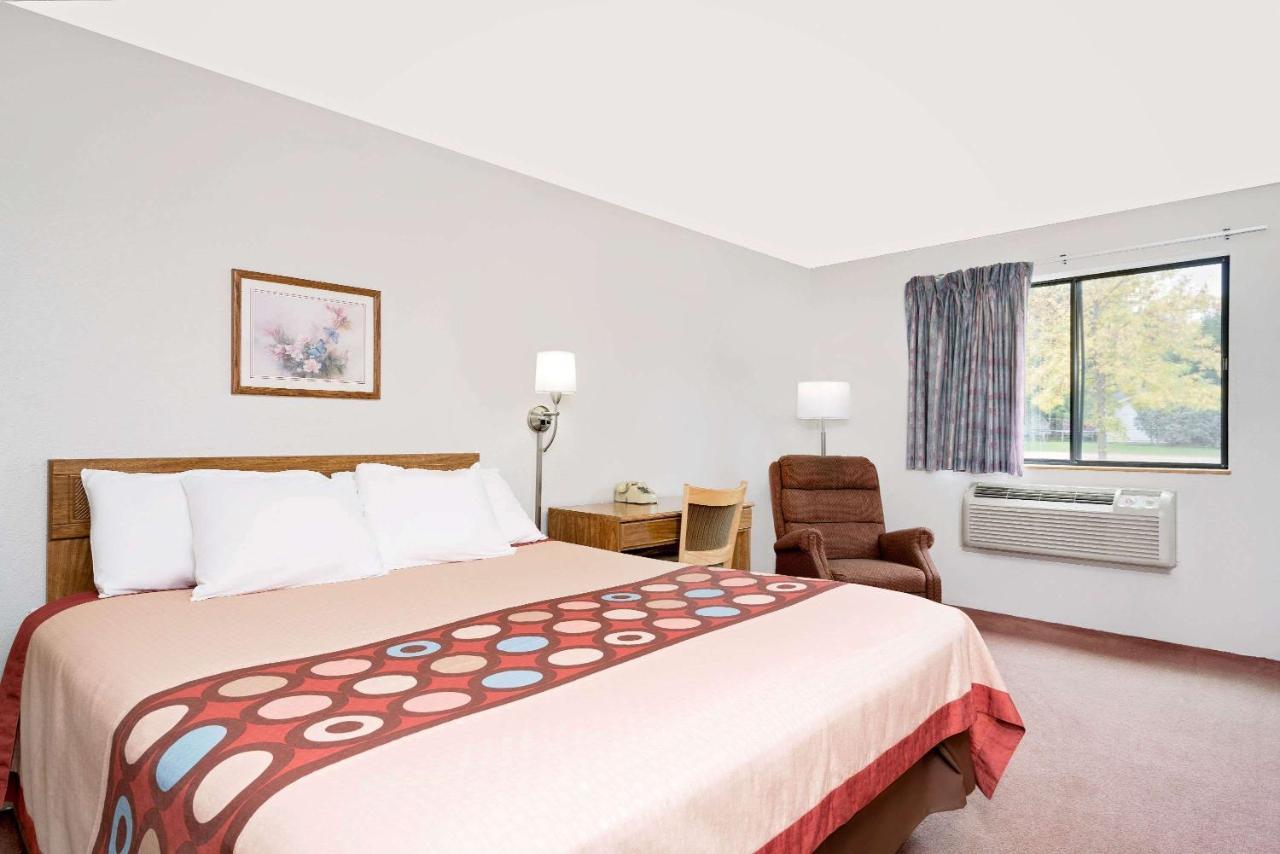 Super 8 By Wyndham Long Prairieモーテル エクステリア 写真